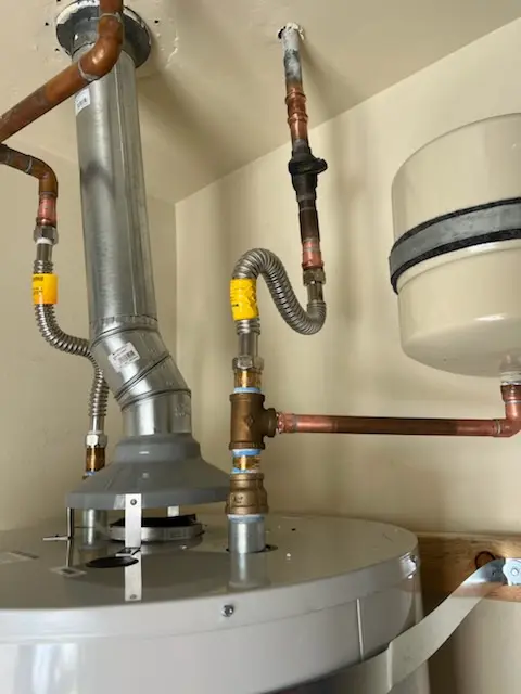 Water heater installation and plumbing repair in Canterbury Heights